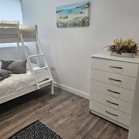 Small Studio For Group Of 5 In Delta Croydon Dpf3 Экстерьер фото